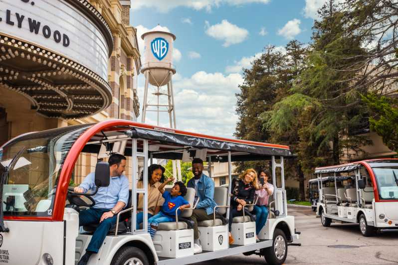 warner studio tour jobs